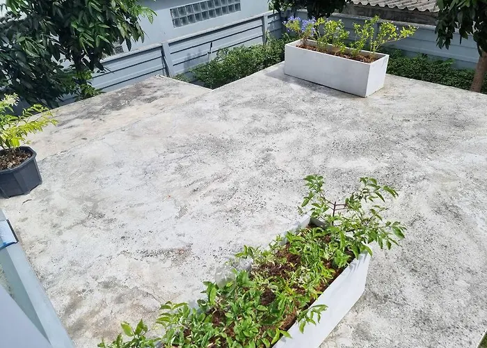 Highly Rated Sukhumvit 5Min Bts Onnut Fully Equipped * Bangkok